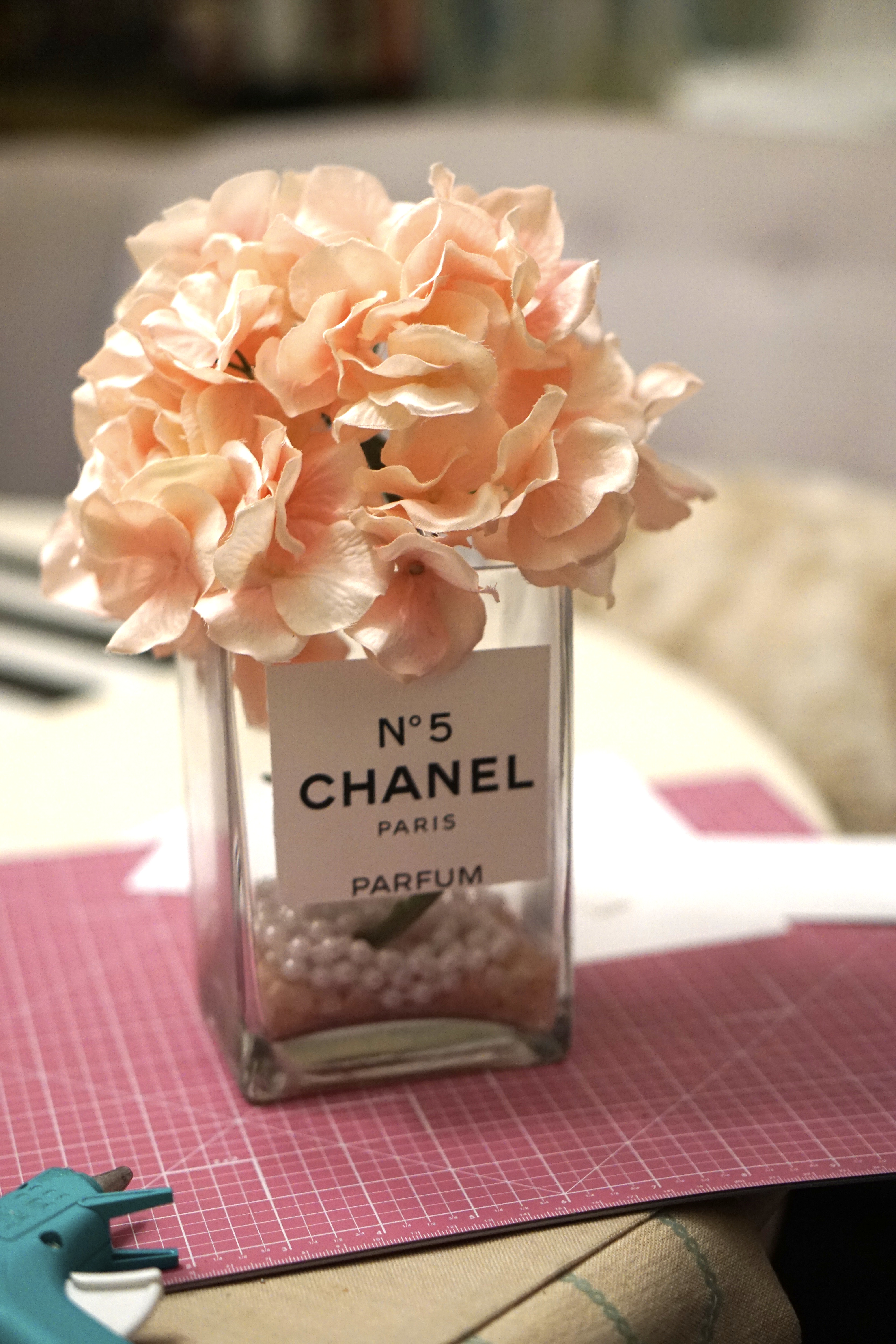 DIY Chanel vase 6 