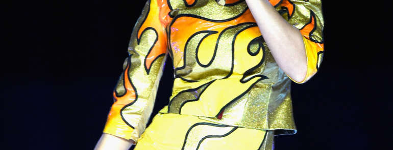 Get the Look: Katy Perry’s Super Bowl Style