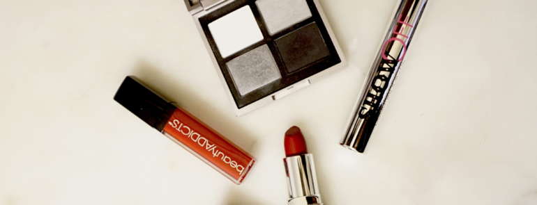 Beauty Addicts Holiday Glam Collection Review