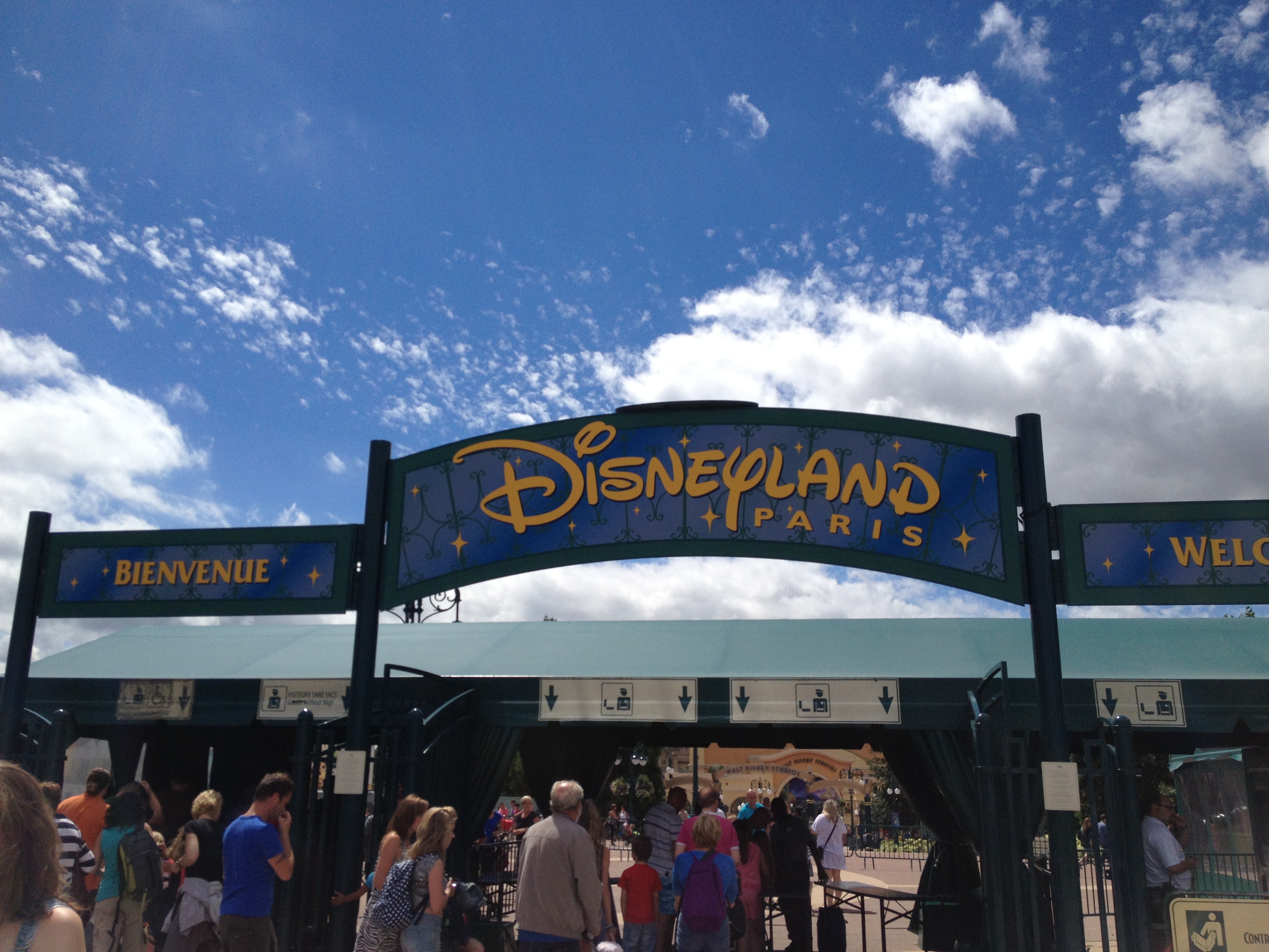 disneyland paris jersey