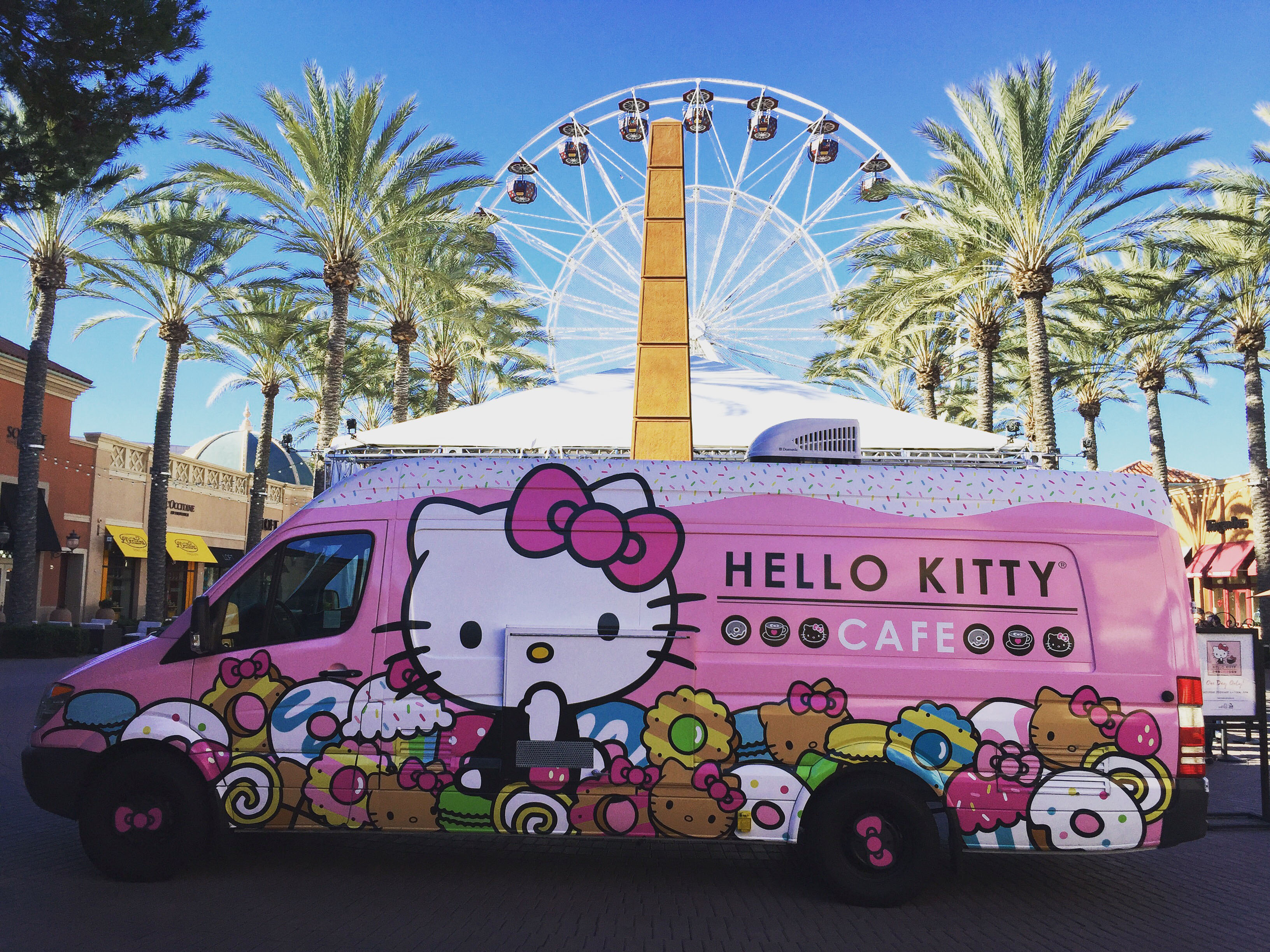 Hello Kitty Cafe Truck Coming to NJ!