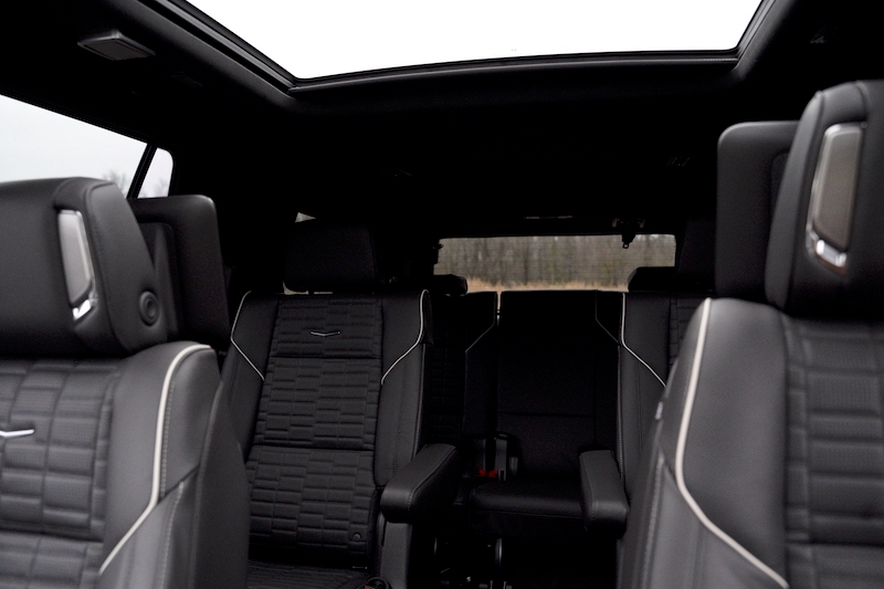 2023 cadillac escalade esv